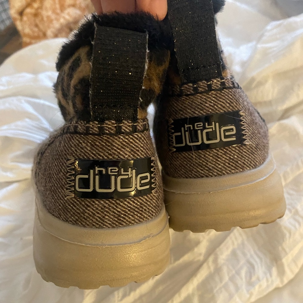 Hey dudes